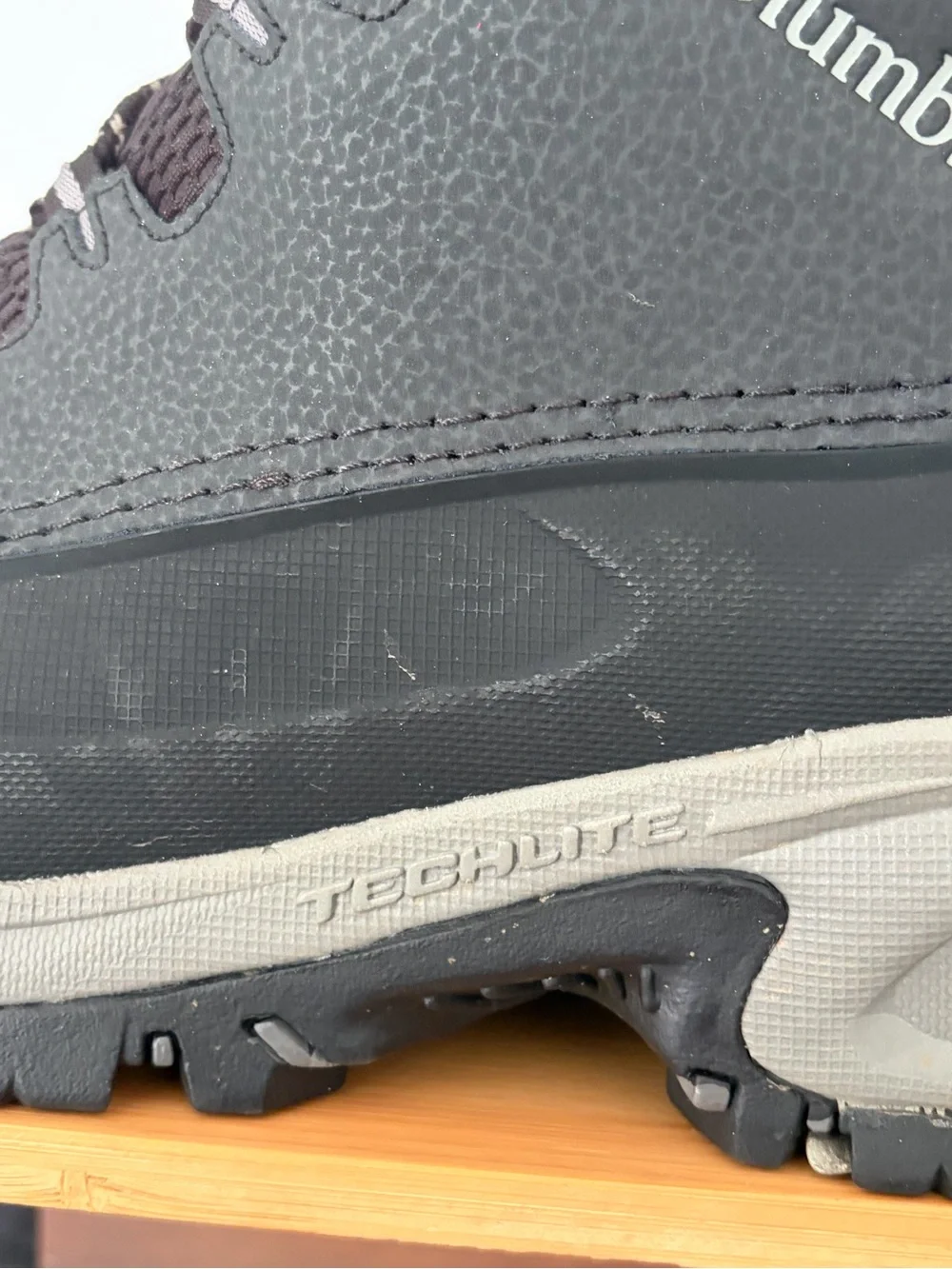 Columbia Omni-Heat Black & gray Waterproof Winter Boot Men’s 11.5 Techlite.